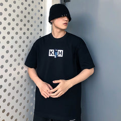 KITH Violent Bear Collaboration Short Sleeve Round Neck T-shirt for Male and Female Couples Trendy Brand Plush Embroidery LOGO Loose TEE