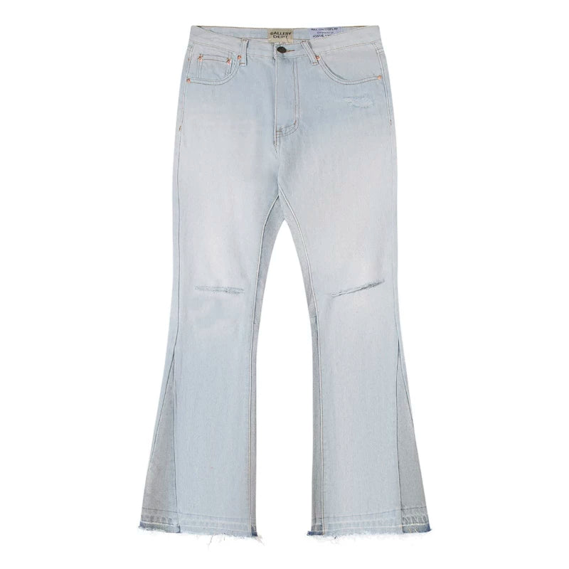 Gallery Dep, a trendy brand in Europe and America, has torn holes, cut and destroyed them, and worn them out. It is a washed blue micro flared denim pants and casual pants