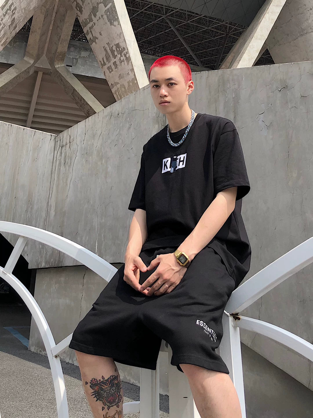 KITH Violent Bear Collaboration Short Sleeve Round Neck T-shirt for Male and Female Couples Trendy Brand Plush Embroidery LOGO Loose TEE