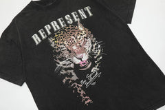 REPRESENT, a trendy European and American brand, is a vintage washed black panther head printed short sleeved T-shirt for men and women